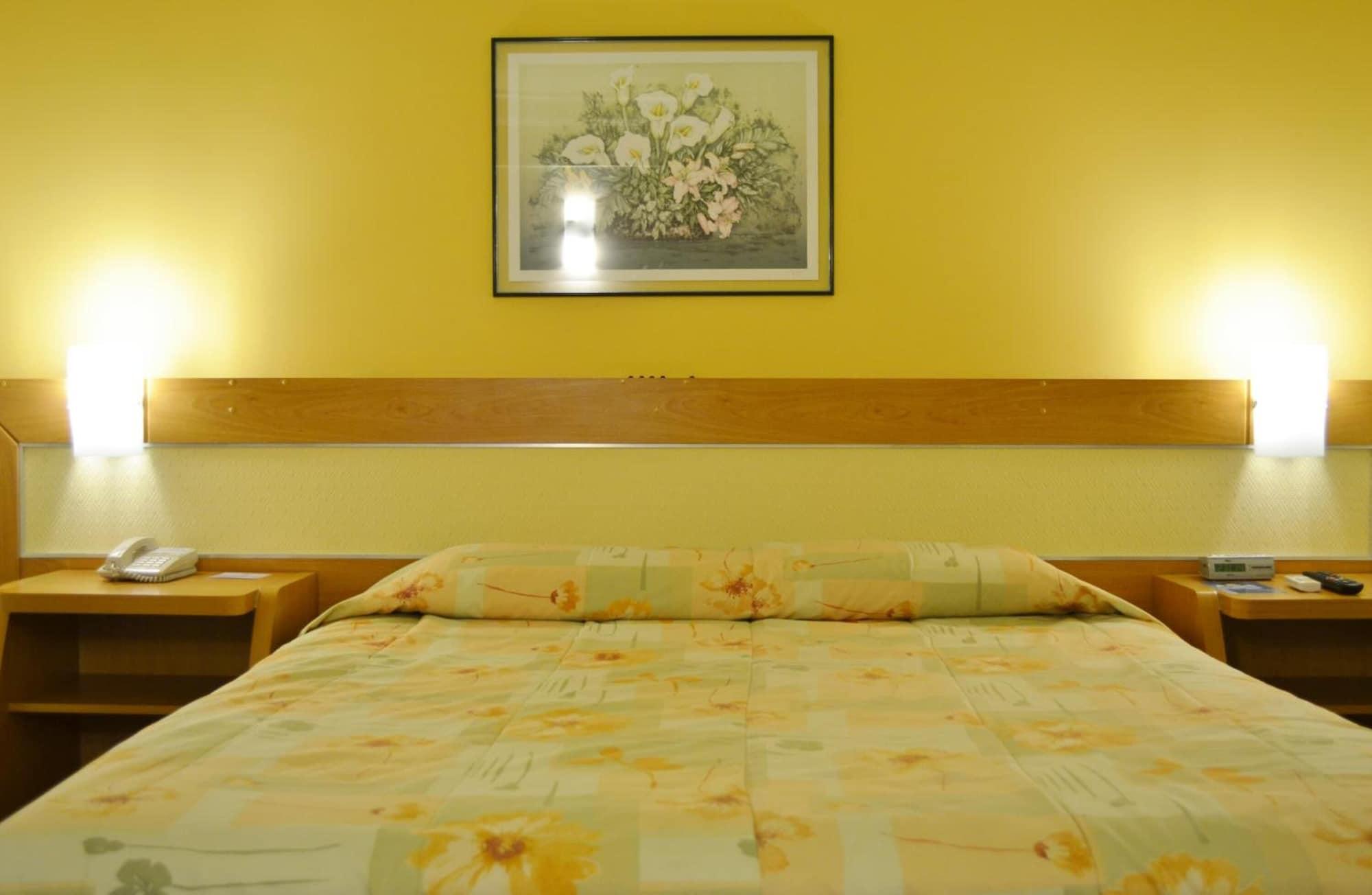 Itatiaia Hotel Passo Fundo Exterior photo